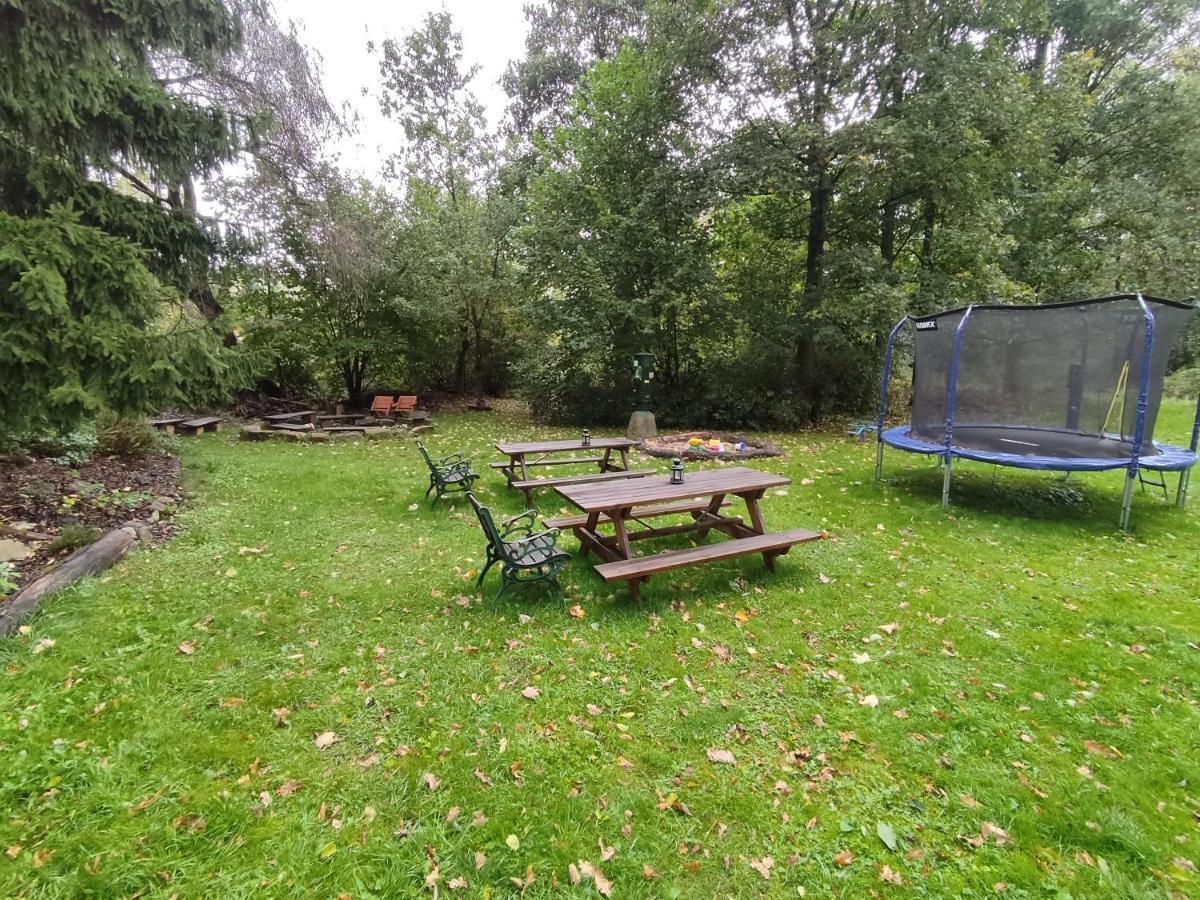 Apartment Ve Mlyne Teplice nad Metují Eksteriør billede