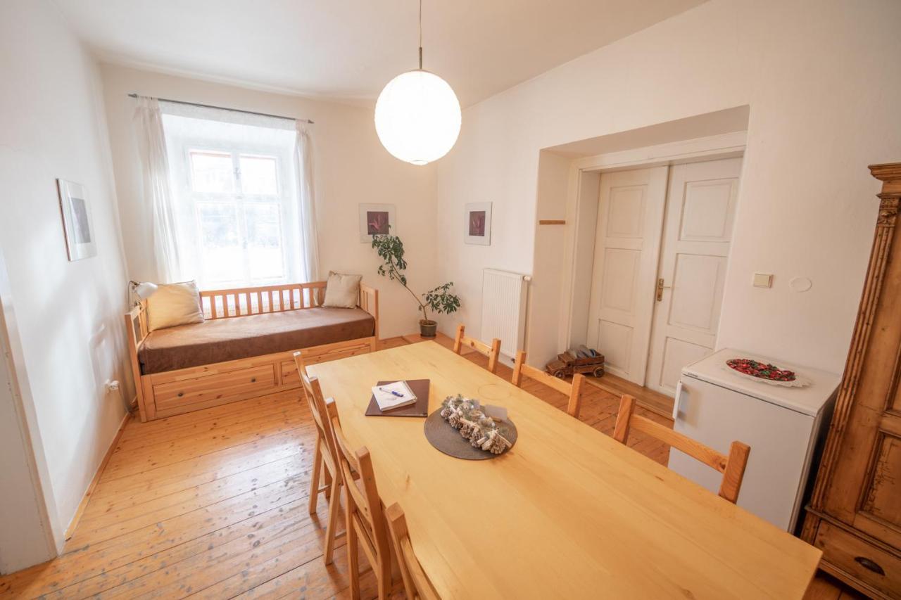 Apartment Ve Mlyne Teplice nad Metují Eksteriør billede