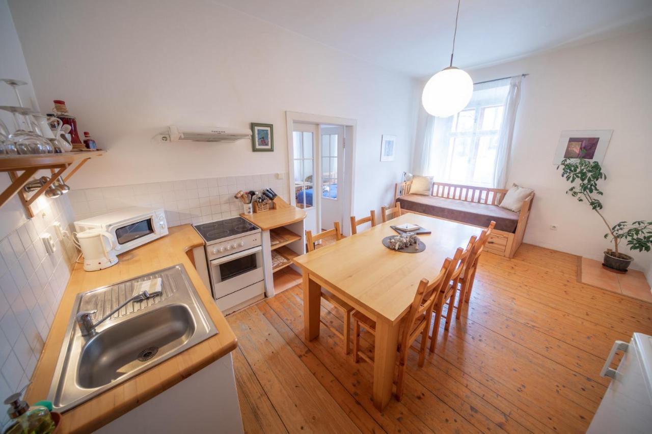Apartment Ve Mlyne Teplice nad Metují Eksteriør billede