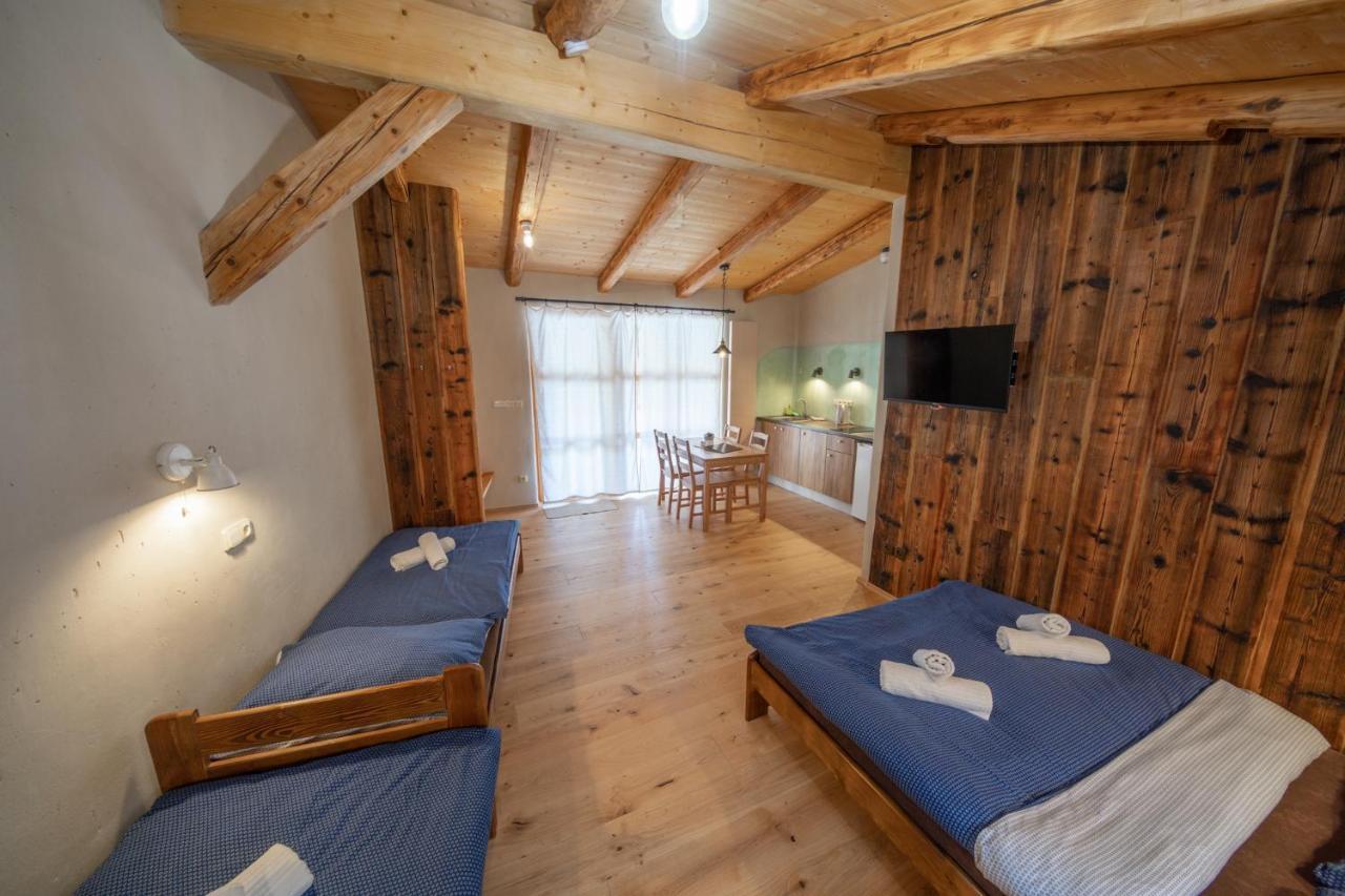 Apartment Ve Mlyne Teplice nad Metují Eksteriør billede